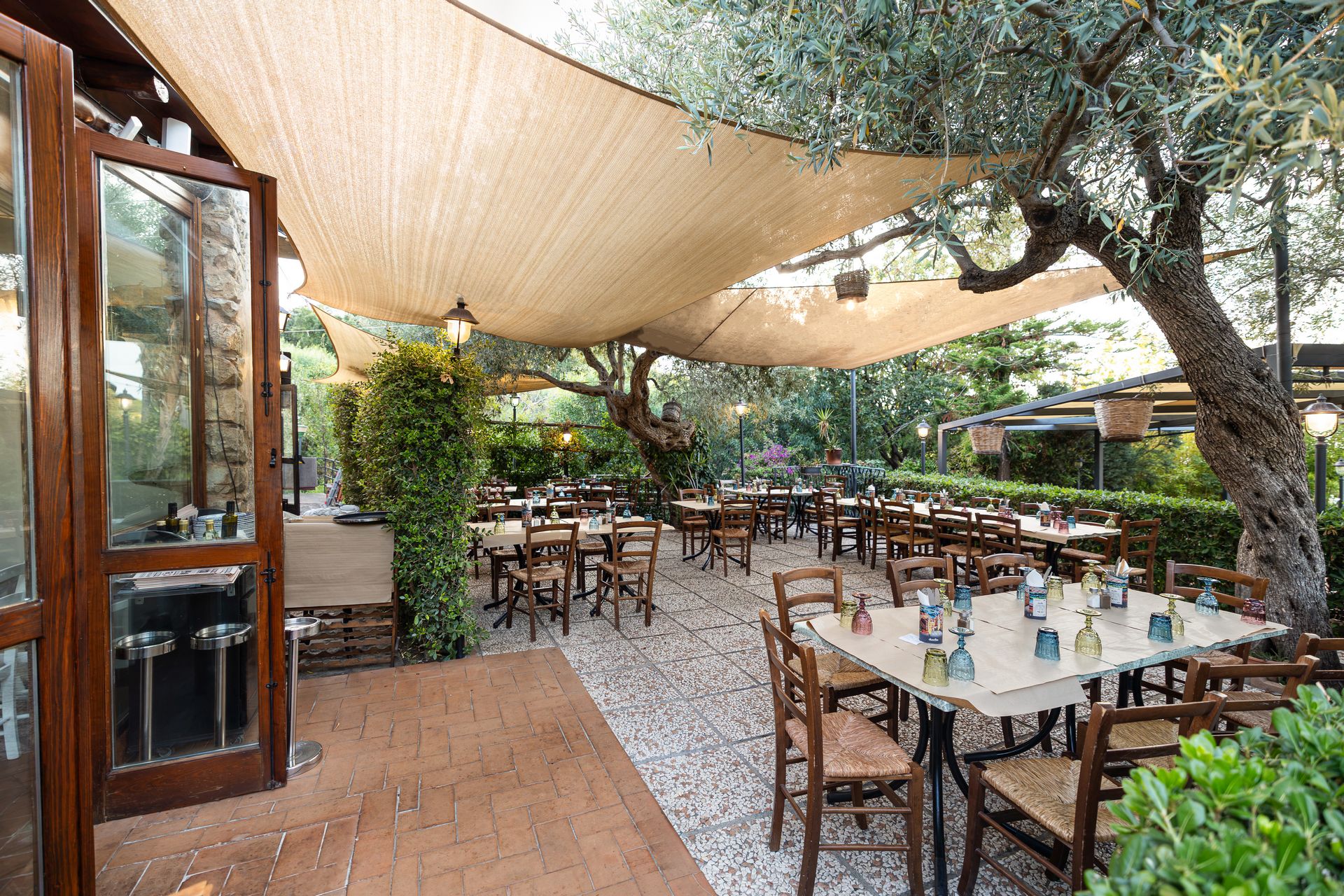 gallery-location-giardino-esterno-1
